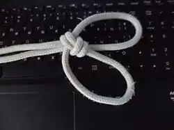 Double Forked, Splayed LoopДвойная петля — прочный, компактный и красивый, но не жёсткий, так как 2 петли могут быть втянуты друг в друга.