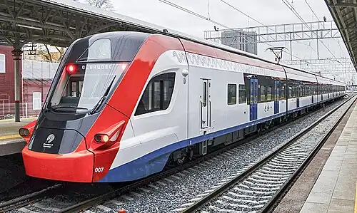 Электропоезд «Иволга 1.0» ЭГ2Тв-007 на Белорусском вокзале в первоначальной 6-вагонной составности