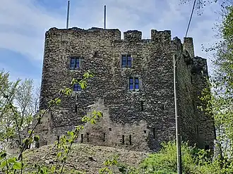 Общий вид замка с северной стороны