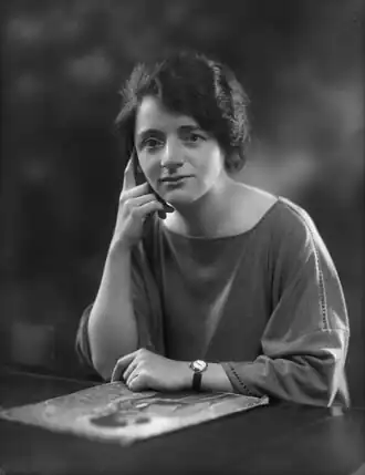 Эллен Уилкинсон в 1924 г.