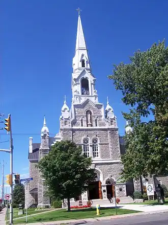 Церковь Амбрён