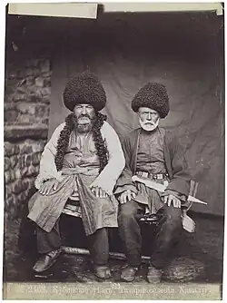 Хиналугцы в национальной одежде (начало XX века)