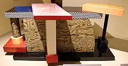 Столы. Мемфис. 1985