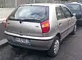 2004 Fiat Palio (Вид сзади)