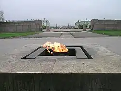 Первый в СССР «Вечный огонь»  (архитектор С. Г. Майофис)