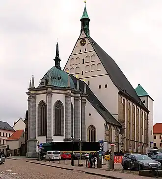 Вид церкви с Нижнего рынка