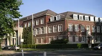 Здание Межсоюзнической комендатуры, в оккупированном союзниками Берлине.