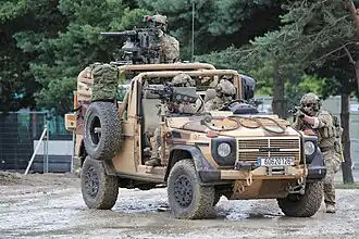 Peugeot P4&nbsp;— лицензионная копия Geländewagen