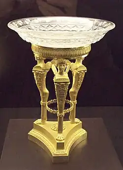 Ваза для фруктов. Хрусталь, бронза, золочение. Национальный археологический музей, Мадрид