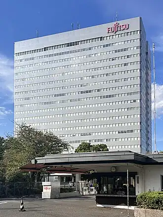 Штаб-квартира компании в городе Кавасаки.