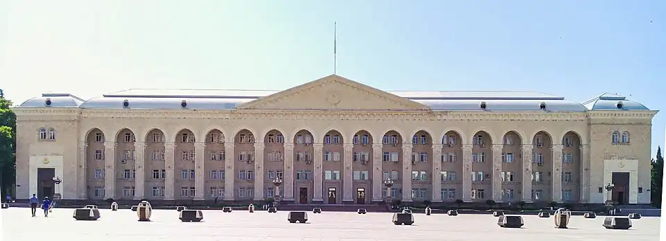 Здание мэрии Гянджи