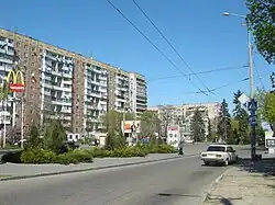 Проспект Науки в районе пересечения с Космической площадью (район Подстанция).