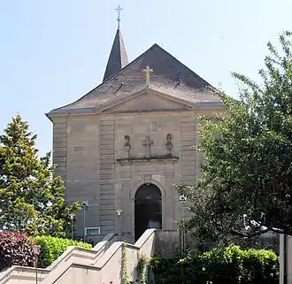 Вход в храм