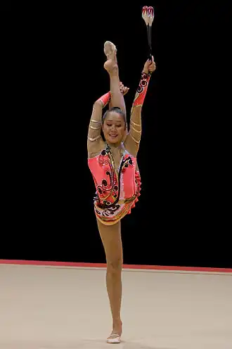 Алия Гараева с булавами, 2008