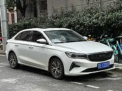 Geely Emgrand спереди