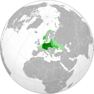 Владения Германии по состоянию на 1942 год:  Германия и Генерал-губернаторство
 Рейхскомиссариаты и формально независимая Дания
 Военные администрации