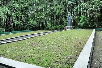 Памятник в Горках