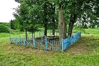 Памятник в Горах