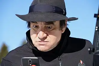 Жиль Чуди в швейцарско-американском фильме PhonY