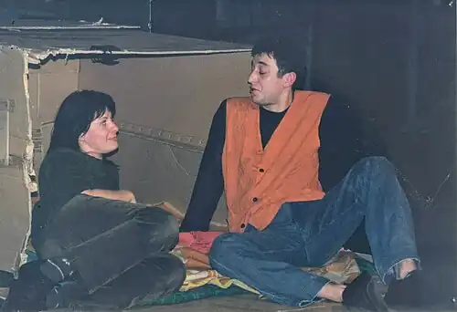 Спектакль Театра.DOC "Война молдаван за картонную коробку"