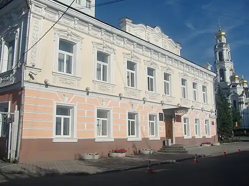 Восточный фасад, вид с юго-востока, 16 июля 2012&nbsp;г.