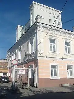 Южный и восточный фасады, вид с юго-востока, 16 июля 2012&nbsp;г.