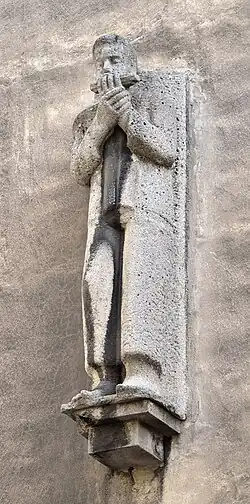 Горельеф на здании жилого дома в г. Вена (Австрия)Пикснер Ф.