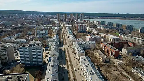 Вид с высоты на запад