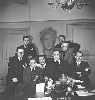 Члены группы «Разрыв», 1938Ашиль Шаве крайний справа