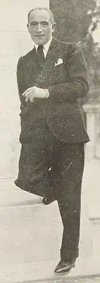 Бриньоне на фото в журнале Kinema (1930 год).