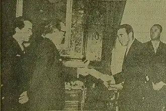 Президент Аргентины Хосе Мария Гидо принимает министра иностранных дел Иордании Хазема Нусейбе 15 августа 1962 года