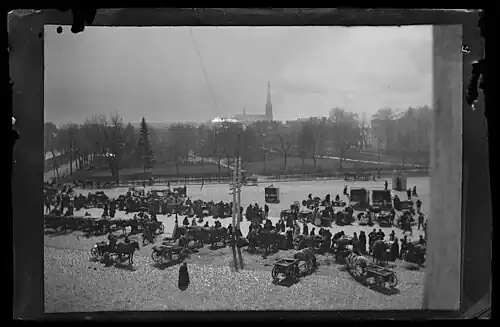 Рыночная площадь в 1902 году. Фото Хуго Симберга