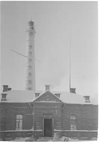 Маяк и домик смотрителя в 1942 году