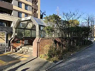 Вход на станцию Хаматё