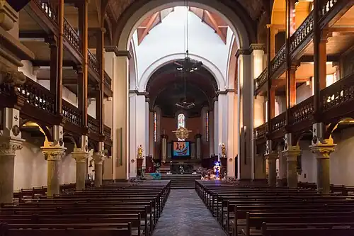 Интерьер церкви Св. Иоанна Крестителя