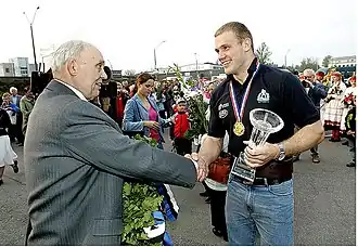 Аугуст Энглас (слева) и Хейки Наби