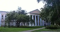 Дом архиепископа - здание архива