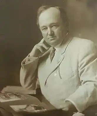 Хью Купер — главный консультант проекта с американской стороны