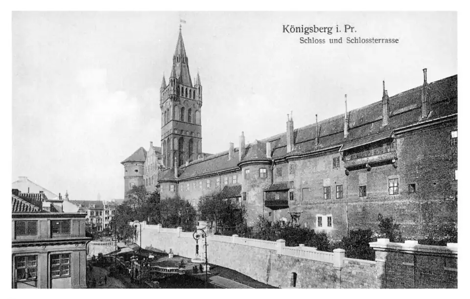 Открытка с видом Замка Кёнигсберга, в котором располагалось Верховная дирекция почт