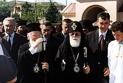 Храм Святого Георгия в Ианети — 21 сентября 2003 года — Вселенский Патриарх Варфоломей I и Католикос-Патриарх Грузии Илия II