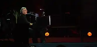 Илан Честер на концерте в честь венесуэльского певца Симона Диаса