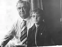 И. Тарнавский с внуком