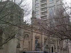 Мечеть Имама Хусейна (бывшая мечеть Ашумова). Улица Абдулла Шаига 14 (построена в 1896 году). Архитектор Адольф Эйхлер