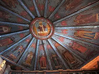 «Небесная литургия». Расписное небо церкви Успения Богородицы в Кондопоге (1774&nbsp;г.). Центральный медальон&nbsp;— Спас Великий Архиерей