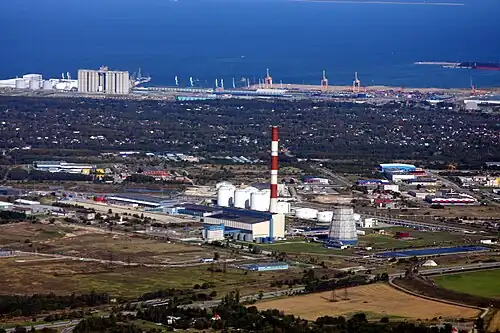 Ируская ТЭЦ и порт Мууга