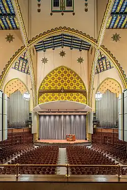 Орган в Irvine Auditorium