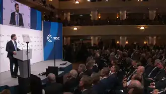 Вице-президент США Джей Ди Вэнс выступает на Мюнхенской конференции