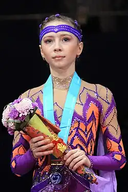 Полина Шелепеньна финале юниорского Гран-при 2009