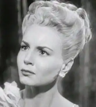 В фильме «Сегодня вечером и каждый вечер»