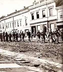 Части 12-й Славонской дивизии в освобождённом Даруваре, 1944 год